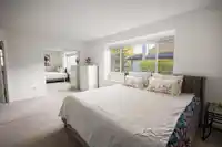 54 8120 GENERAL CURRIE ROAD - thumbnail 12