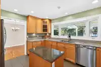 20357 42 AVENUE - thumbnail 12