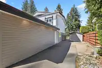 20357 42 AVENUE - thumbnail 37