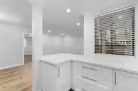 102 9152 SATURNA DRIVE - thumbnail 6