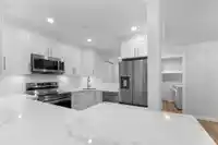 102 9152 SATURNA DRIVE - thumbnail 8
