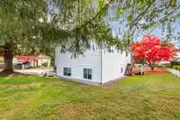 21099 BERRY AVENUE - thumbnail 33