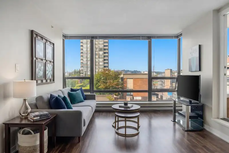 506 4182 DAWSON STREET - photo 4 of 31