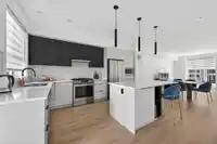 78 7670 207 STREET - thumbnail 2