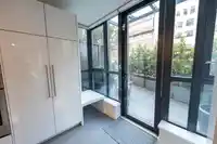 201 289 DRAKE STREET - thumbnail 4