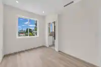 4 5779 CLARENDON STREET - thumbnail 17