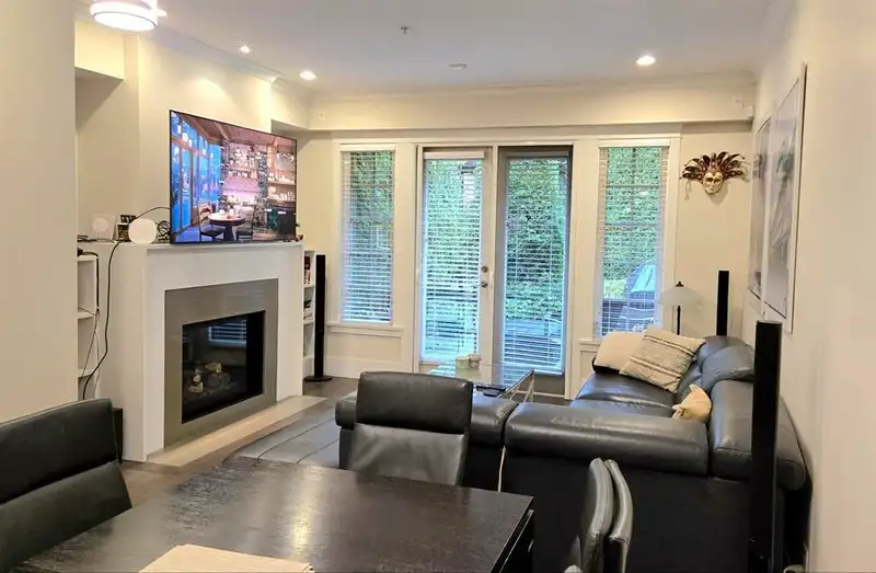 5467 DUNBAR STREET - photo 3 of 20