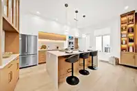 2121 168 STREET - thumbnail 12