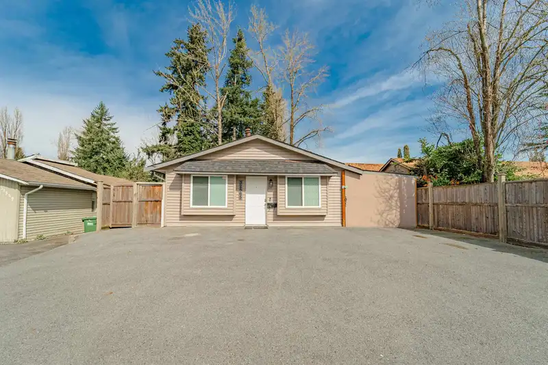 32565 GEORGE FERGUSON WAY - photo 1 of 40