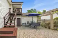 8469 153A STREET - thumbnail 33