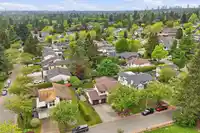 8469 153A STREET - thumbnail 5