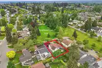 8469 153A STREET - thumbnail 6