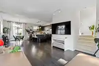 60 7848 209 STREET - thumbnail 15