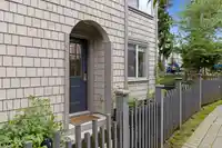 60 7848 209 STREET - thumbnail 4