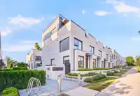 675 W 30TH AVENUE - thumbnail 1