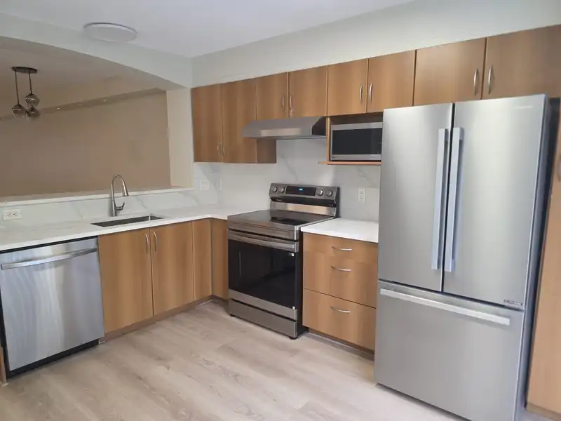 9 6747 203RD STREET - photo 4 of 24
