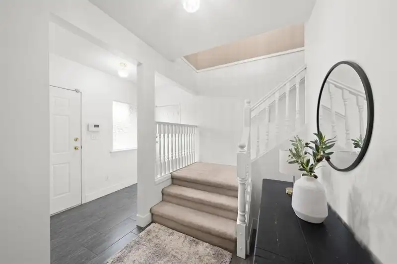 30980 BROOKDALE COURT - photo 4 of 34