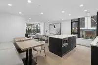 202 8398 OAK STREET - thumbnail 18