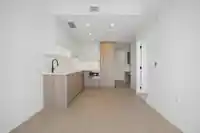 202 8398 OAK STREET - thumbnail 8