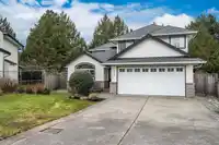 4739 223 STREET - thumbnail 2