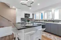 4 328 E 2ND STREET - thumbnail 6