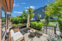 1202 6085 IRMIN STREET - thumbnail 2
