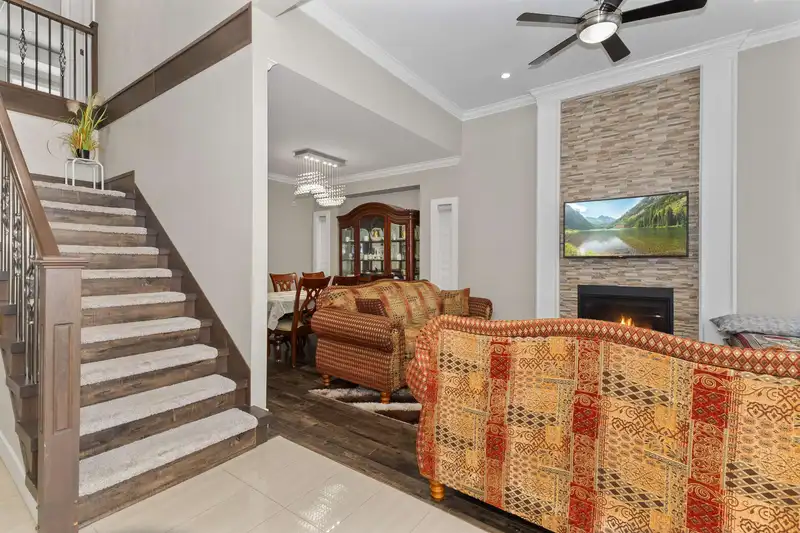 31022 HEADWATER PLACE - photo 2 of 40