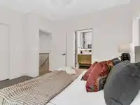 2 4088 MAPLE CRESCENT - thumbnail 22