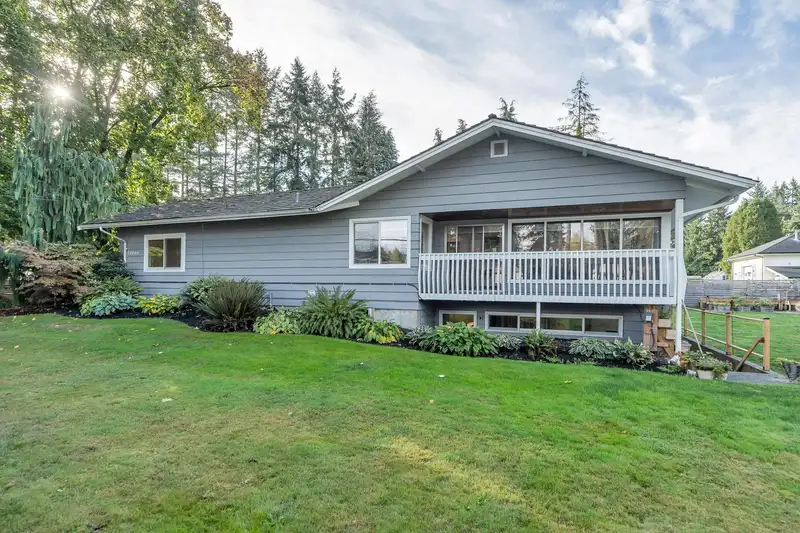24846 56 AVENUE - photo 1 of 40