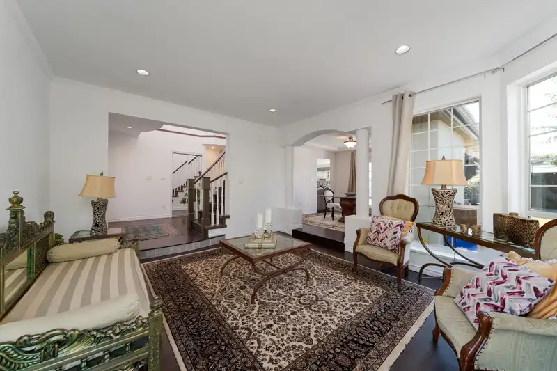 6522 HOLLY PARK DRIVE - photo 3 of 40