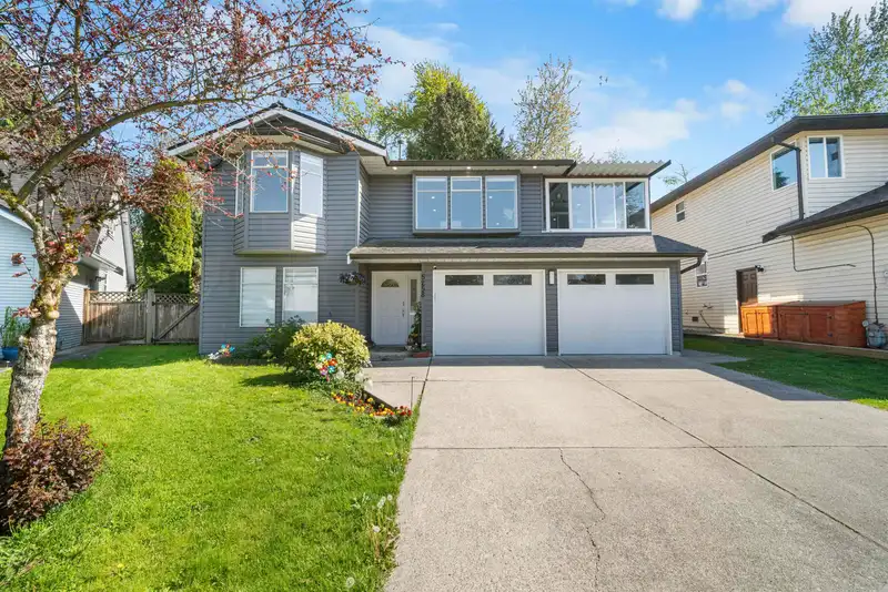 5258 197 STREET - photo 1 of 30