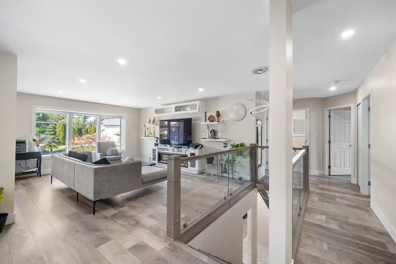 5258 197 STREET - photo 2 of 30