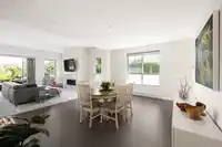 2 5551 ADMIRAL WAY - thumbnail 12