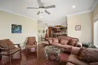 5528 189A STREET - thumbnail 12
