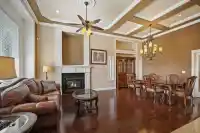 5528 189A STREET - thumbnail 4
