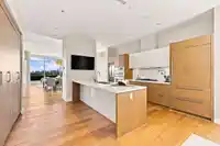 702 908 KEITH ROAD - thumbnail 12
