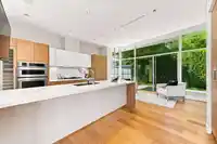 702 908 KEITH ROAD - thumbnail 16