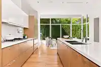702 908 KEITH ROAD - thumbnail 17