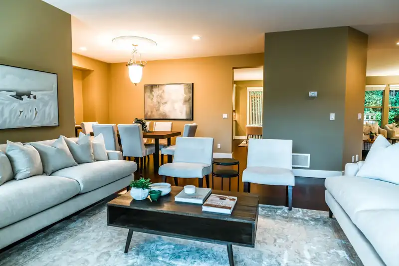 14208 36A AVENUE - photo 2 of 39