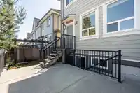 21037 80 AVENUE - thumbnail 2