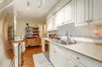 302 15342 20TH AVENUE - thumbnail 9
