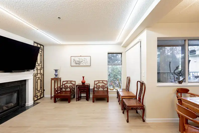 21 7345 SANDBORNE AVENUE - photo 4 of 27