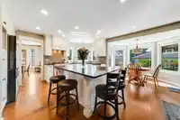 21558 84B AVENUE - thumbnail 11