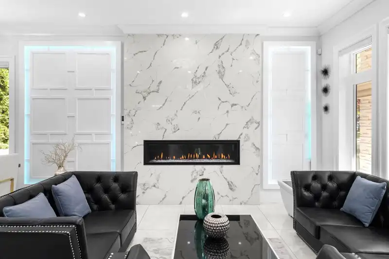 3419 E 48TH AVENUE - photo 4 of 40