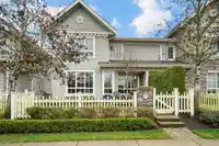 17 5510 ADMIRAL WAY - thumbnail 1