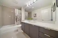 17 5510 ADMIRAL WAY - thumbnail 20