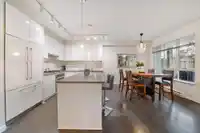 17 5510 ADMIRAL WAY - thumbnail 6