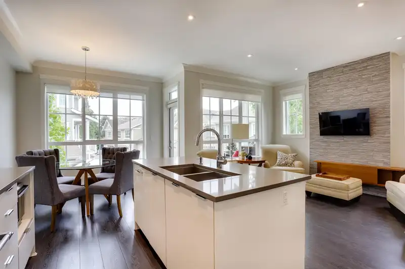 30 5510 ADMIRAL WAY - photo 1 of 27