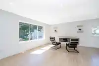 19895 38B AVENUE - thumbnail 7