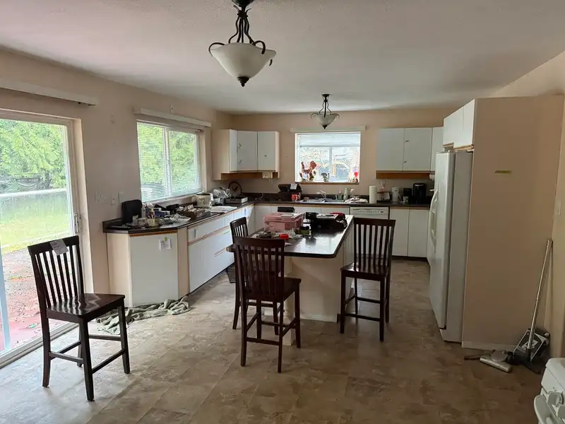 63645 WALNUT DRIVE - photo 2 of 15